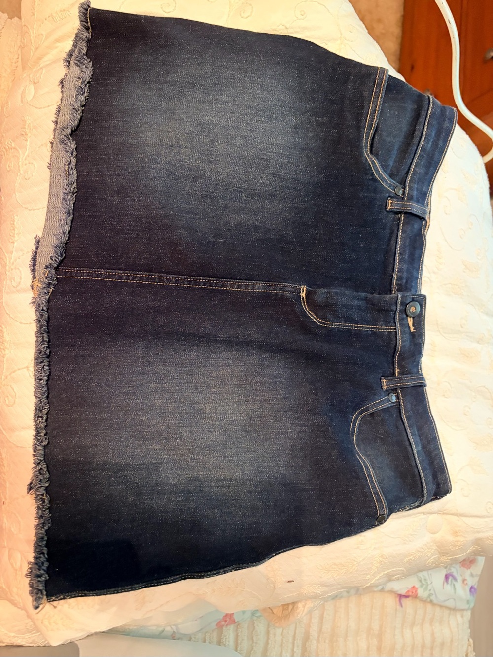 Carve Designs Frayed Hem Denim Mini Skirt